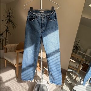Abercrombie The Dad High Rise Jeans 30 10R Vintage Wash